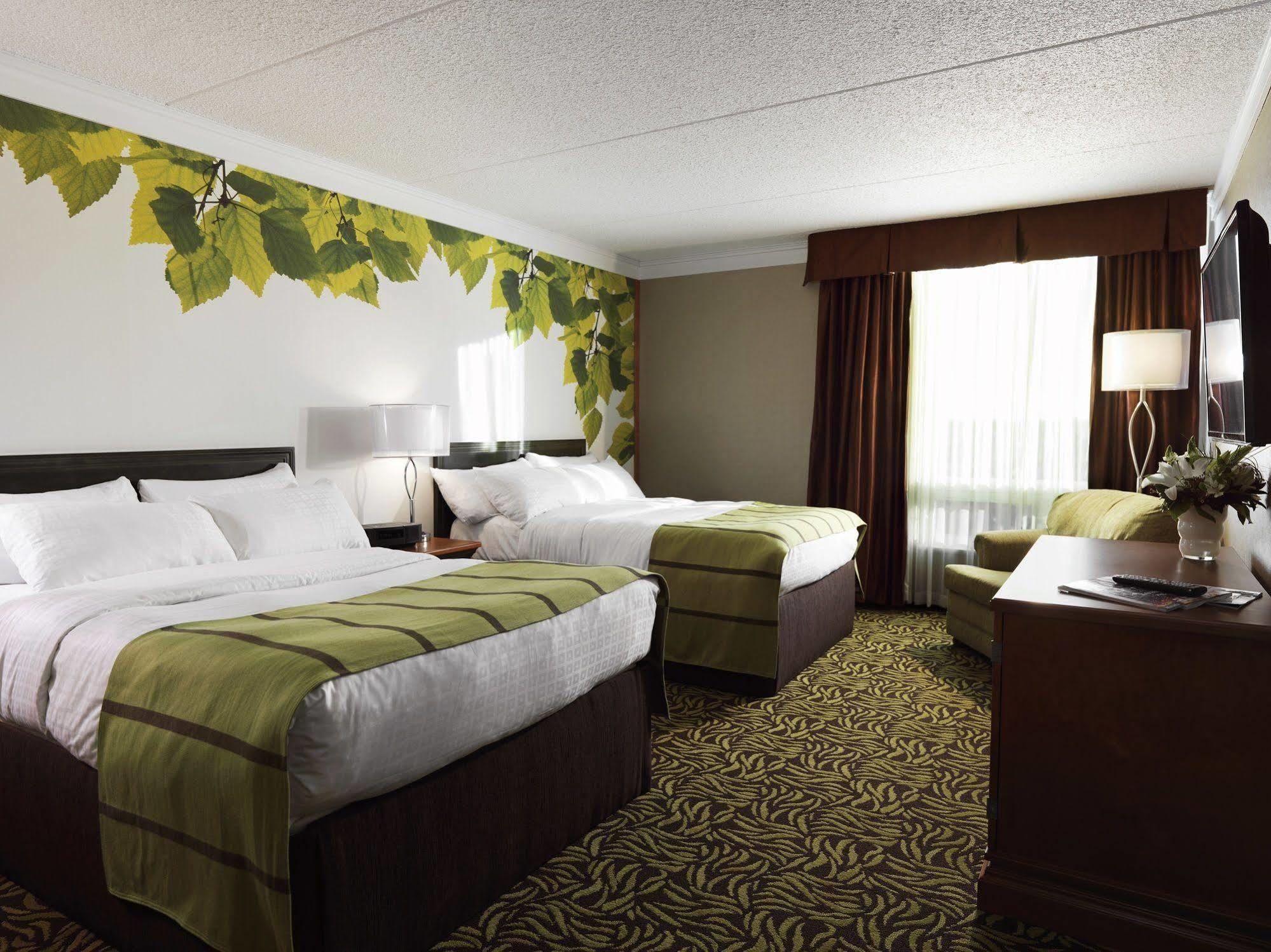 Varscona Hotel On Whyte Edmonton Luaran gambar