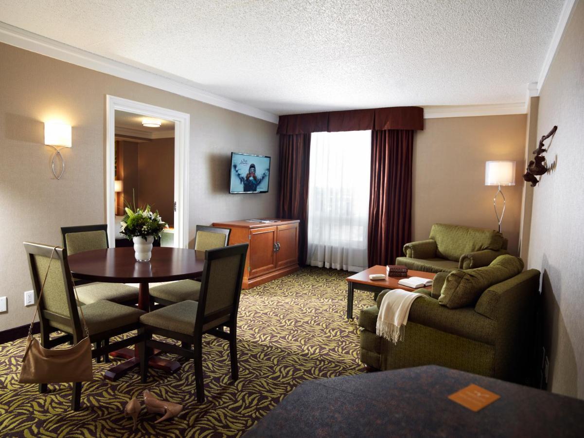 Varscona Hotel On Whyte Edmonton Luaran gambar